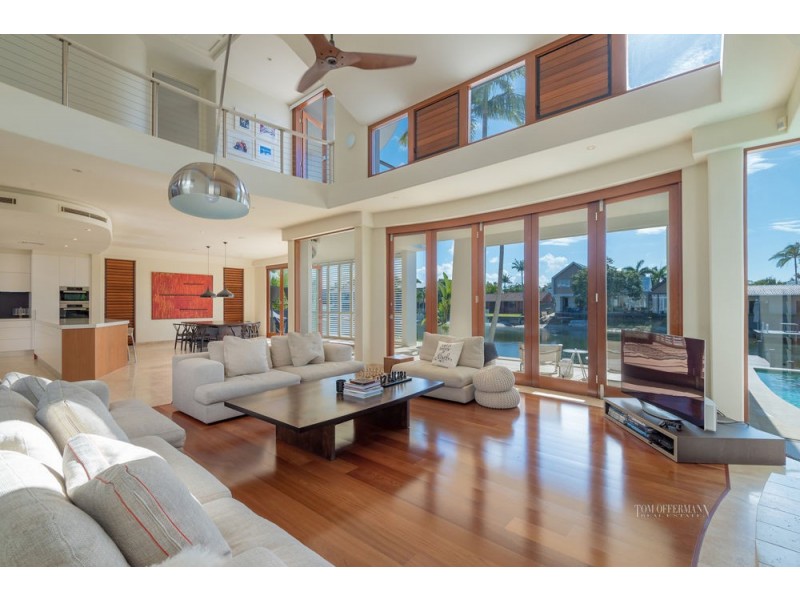 27 Mossman Court, Noosa Heads QLD 4567