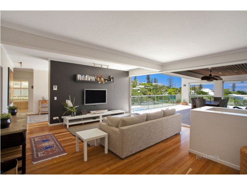 7 Surfside Ct, Sunshine Beach QLD 4567