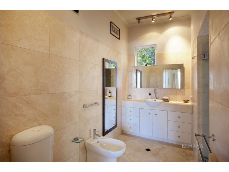 7 Surfside Ct, Sunshine Beach QLD 4567