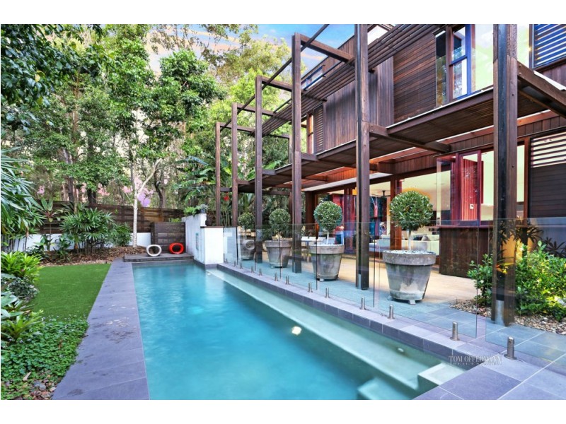 15 Wild Apple Court, Noosa Heads QLD 4567