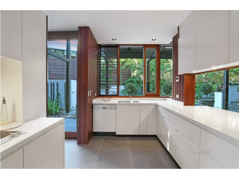 15 Wild Apple Court, Noosa Heads QLD 4567