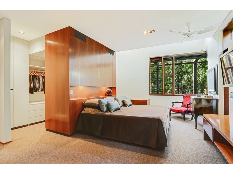 15 Wild Apple Court, Noosa Heads QLD 4567