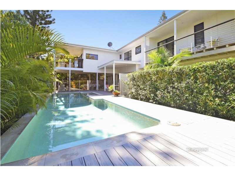 17 Woodlark Rise, Sunrise Beach QLD 4567
