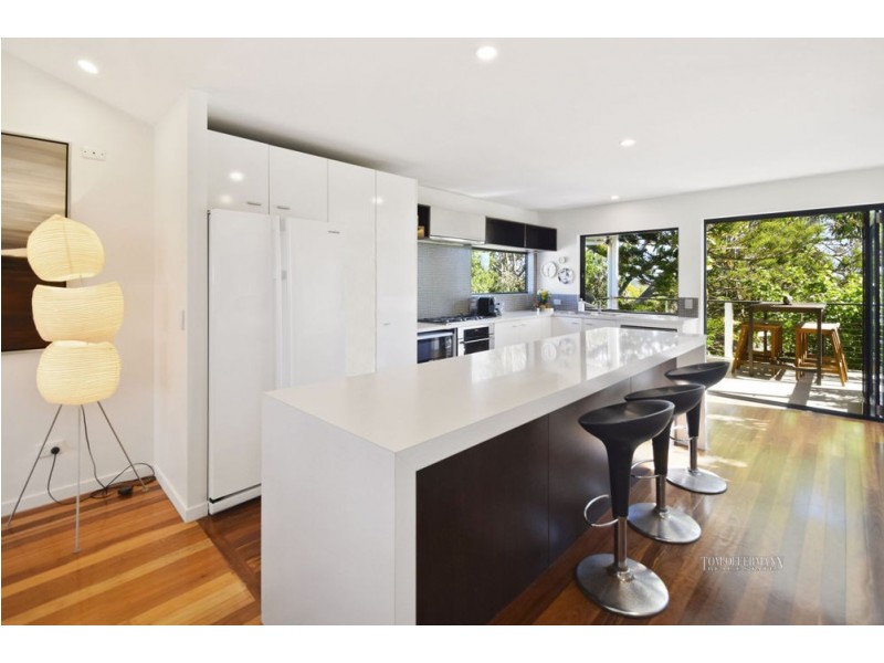17 Woodlark Rise, Sunrise Beach QLD 4567