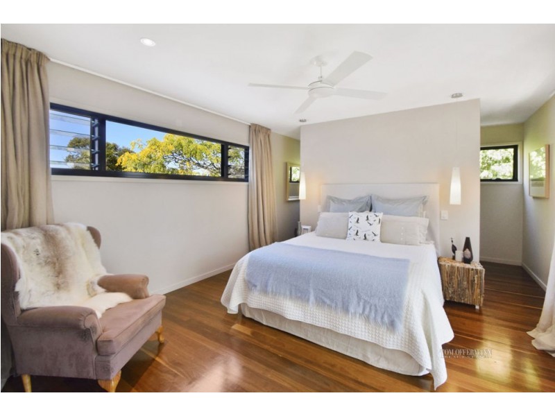 17 Woodlark Rise, Sunrise Beach QLD 4567