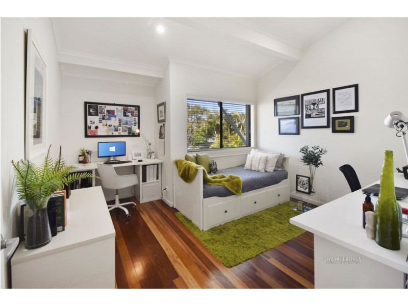 17 Woodlark Rise, Sunrise Beach QLD 4567