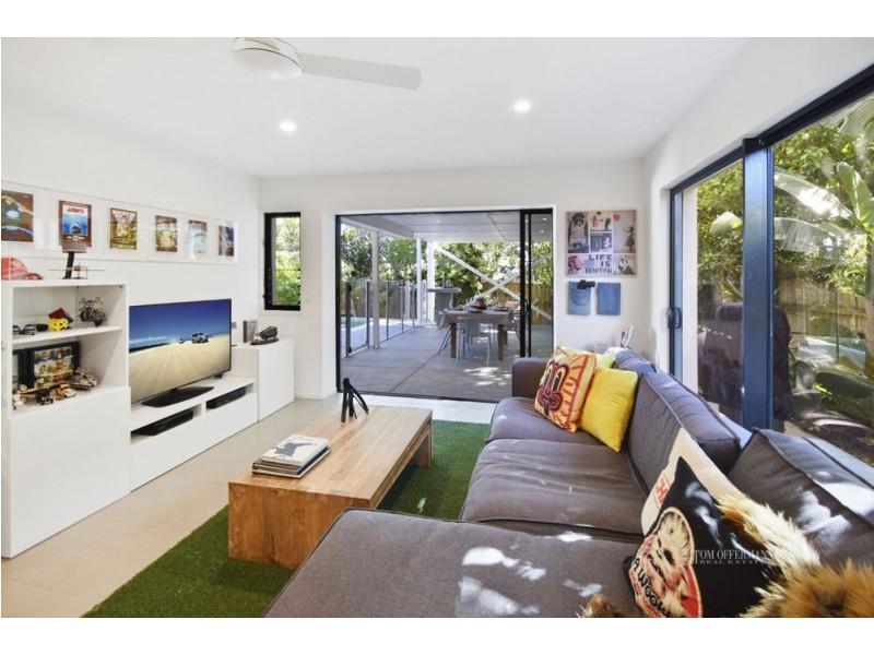 17 Woodlark Rise, Sunrise Beach QLD 4567