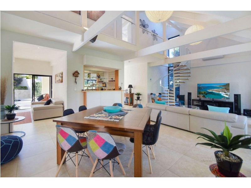 11 Delorme Street, Noosa Heads QLD 4567