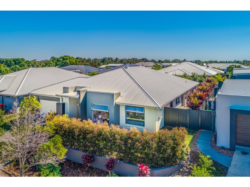 8 Blue Gum Road, Noosa Heads QLD 4567