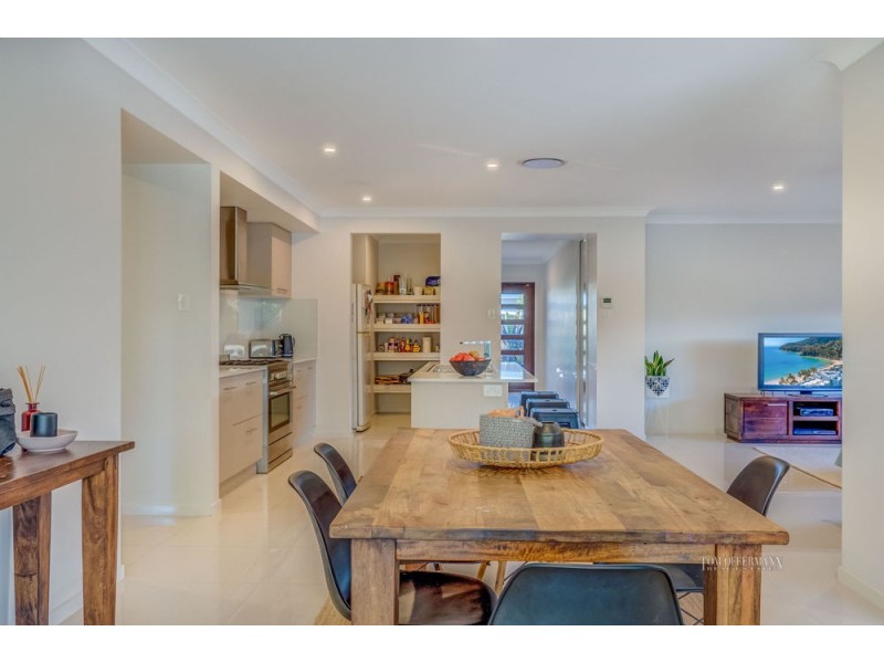 8 Blue Gum Road, Noosa Heads QLD 4567