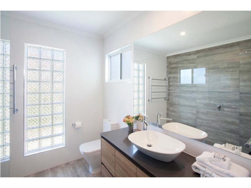 62 Tingira Crescent, Sunrise Beach QLD 4567