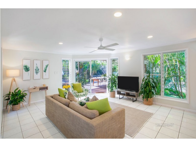 2 Cherrywood Close, Marcus Beach QLD 4573