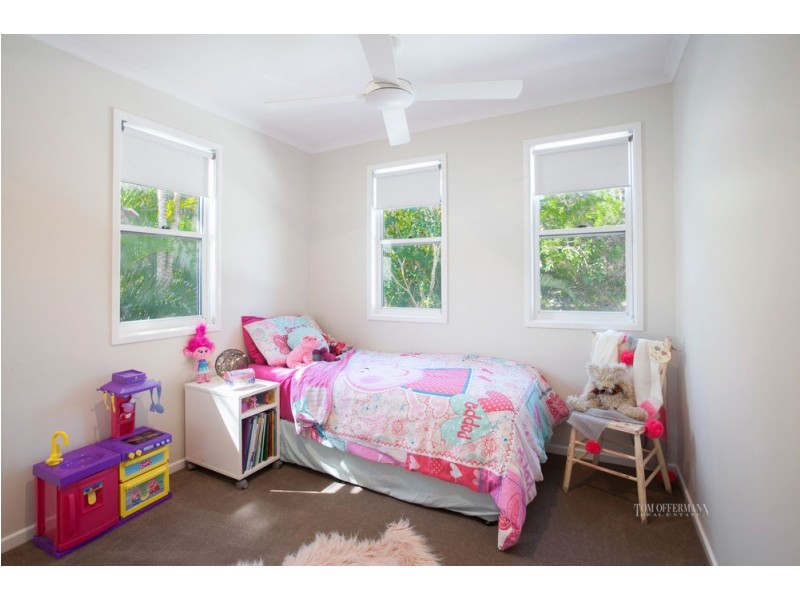 2 Cherrywood Close, Marcus Beach QLD 4573