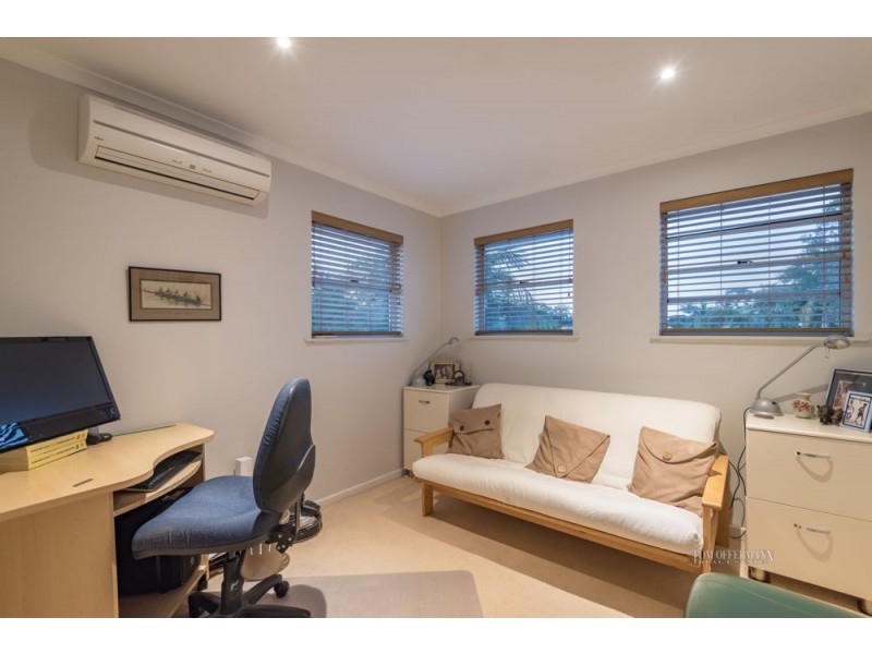1/3 Sunseeker Close, Noosaville QLD 4566