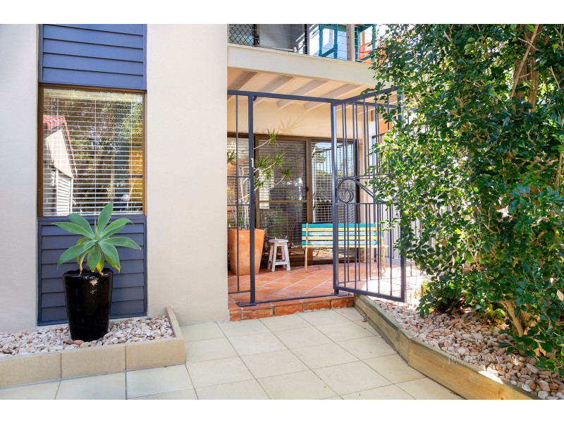 1/17 Hill Street, Sunshine Beach QLD 4567