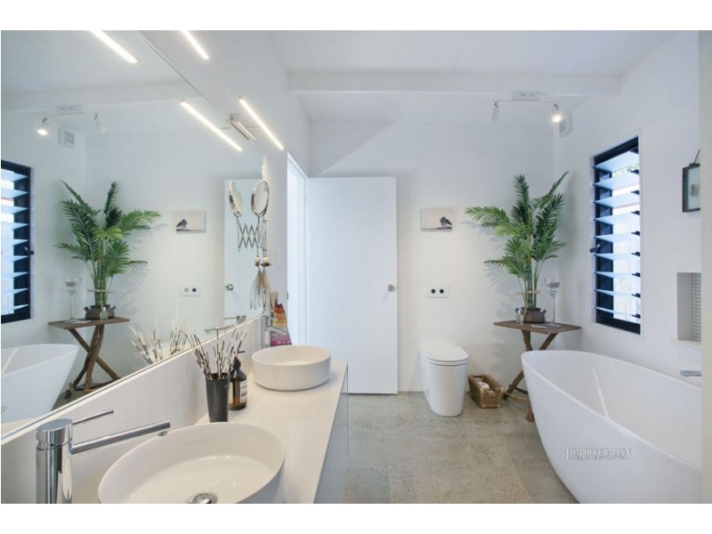 34 Mahogany Drive, Marcus Beach QLD 4573