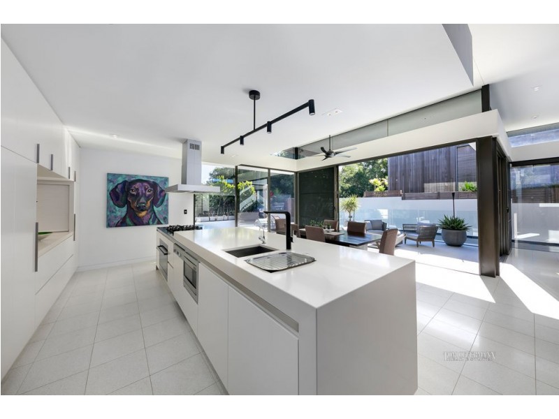 8 Cottonwood Court, Noosa Heads QLD 4567