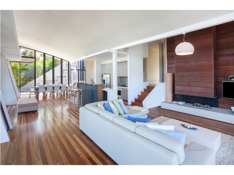 3 Kiamba Court, Sunshine Beach QLD 4567