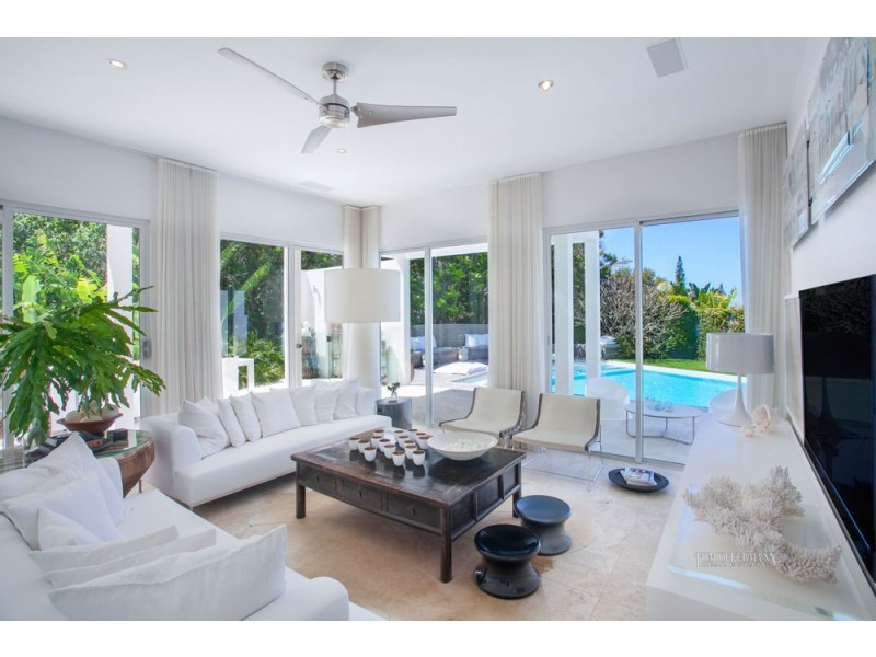 10 Surfside Court, Sunshine Beach QLD 4567