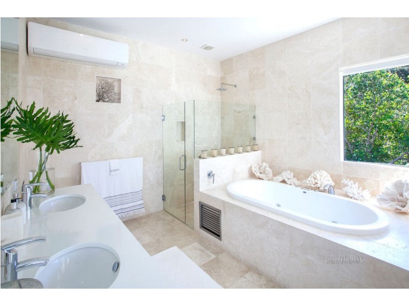 10 Surfside Court, Sunshine Beach QLD 4567