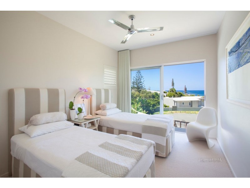 10 Surfside Court, Sunshine Beach QLD 4567