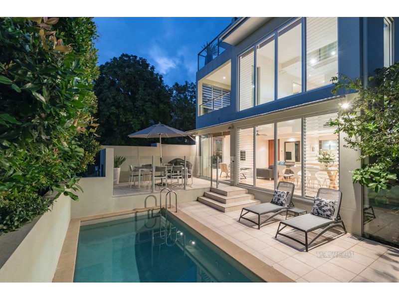 1/17 William Street, Noosaville QLD 4566