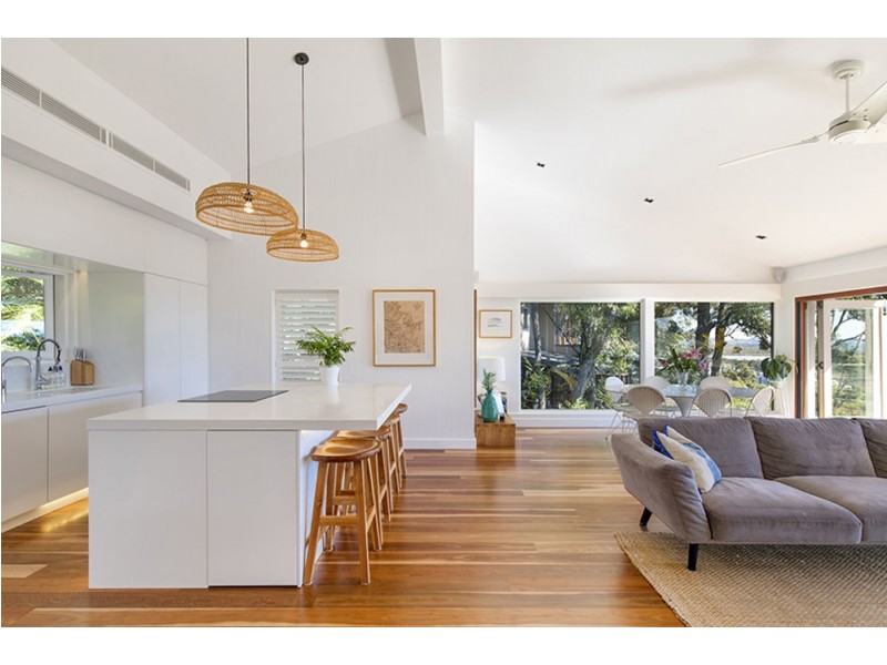 2/8 Bayview Road, Noosa Heads QLD 4567