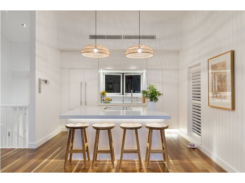 2/8 Bayview Road, Noosa Heads QLD 4567