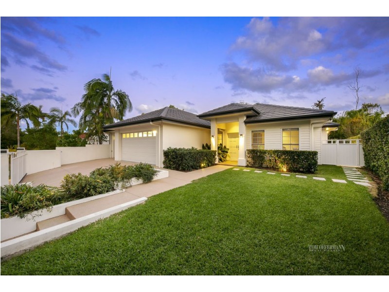9 Headland Drive, Noosaville QLD 4566