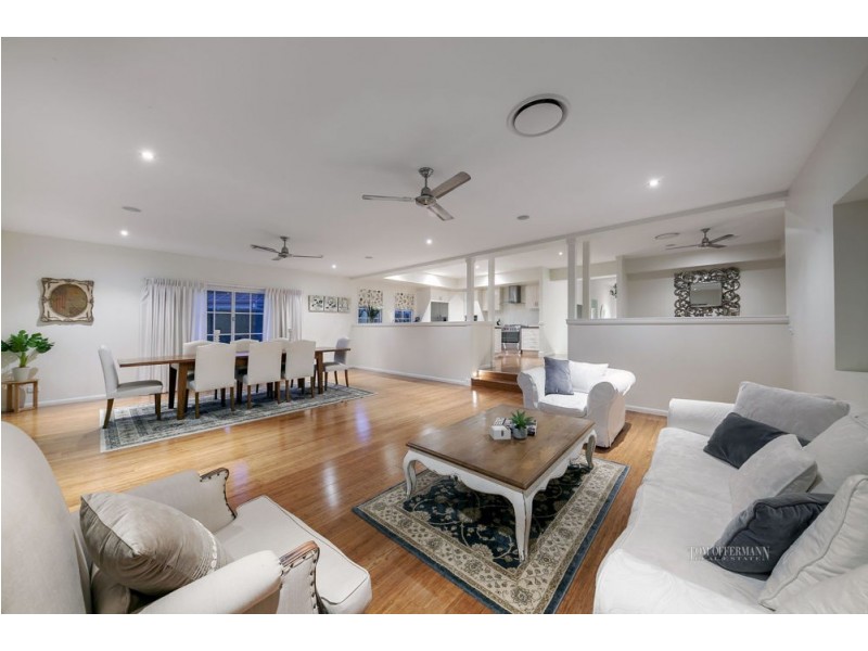 9 Headland Drive, Noosaville QLD 4566
