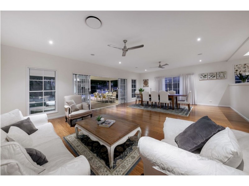 9 Headland Drive, Noosaville QLD 4566