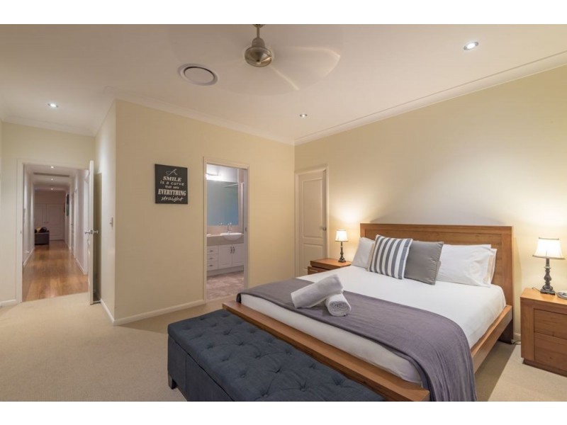 9 Headland Drive, Noosaville QLD 4566