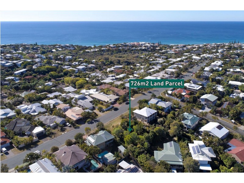 37 Southern Cross Parade, Sunrise Beach QLD 4567