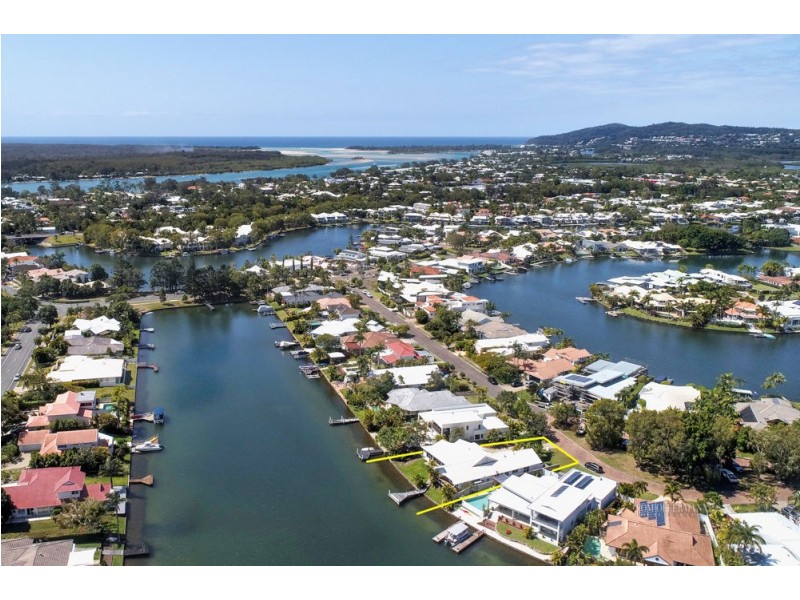22 Seamount Quay, Noosa Waters QLD 4566