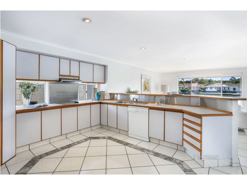 22 Seamount Quay, Noosa Waters QLD 4566