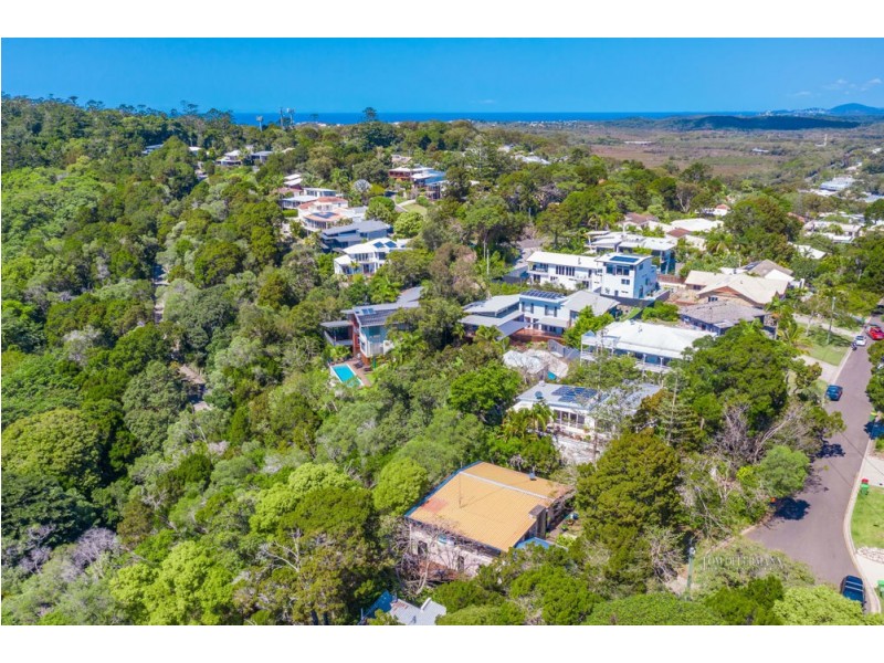 24 Attunga Heights, Noosa Heads QLD 4567