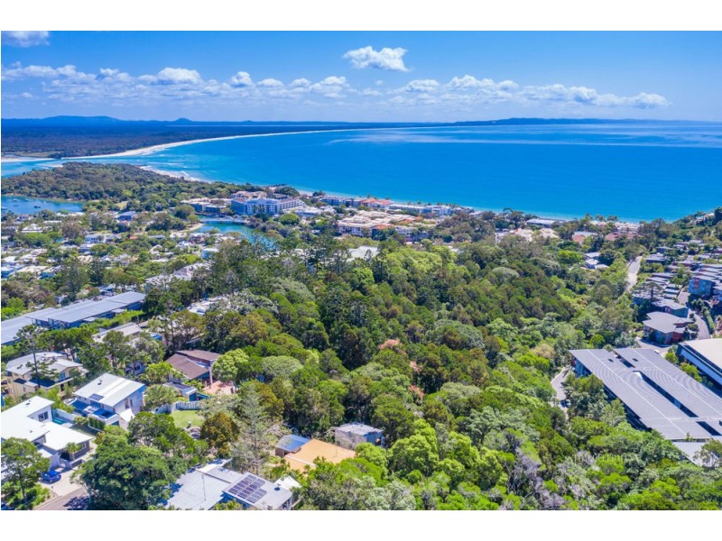 24 Attunga Heights, Noosa Heads QLD 4567