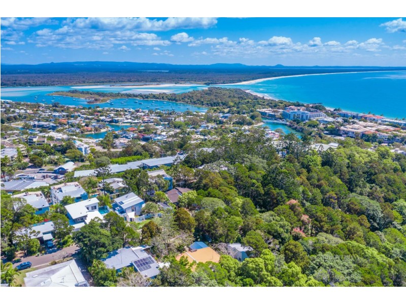 24 Attunga Heights, Noosa Heads QLD 4567
