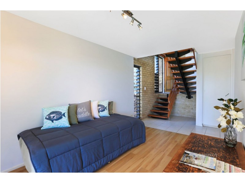4/28 Peregian Esplanade, Peregian Beach QLD 4573