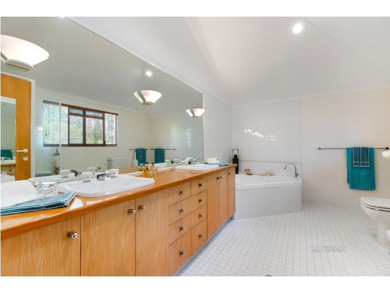 123 Valley Drive, Doonan QLD 4562