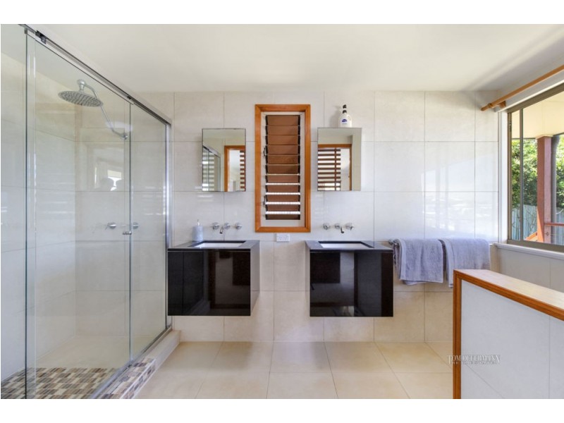 21 Resolute Street, Sunrise Beach QLD 4567