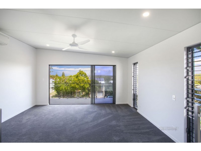 6 Ridgeway Street, Sunrise Beach QLD 4567