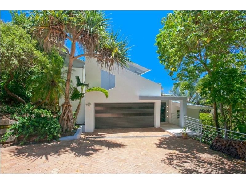 8 Beach Houses, Sunshine Beach QLD 4567