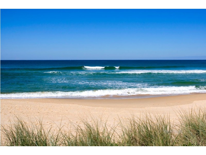 8 Beach Houses, Sunshine Beach QLD 4567