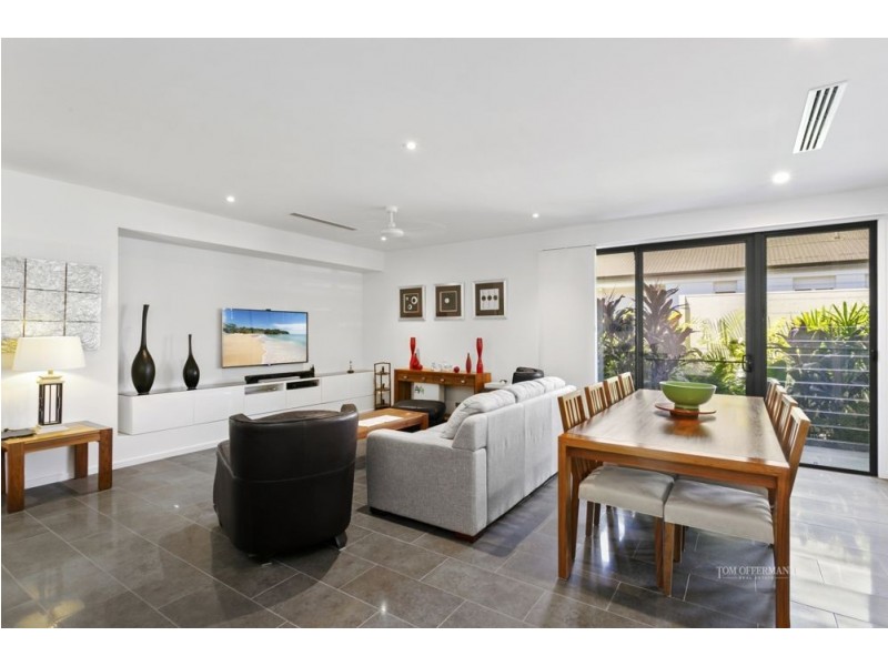 6 Smoke Bush Drive, Noosa Heads QLD 4567