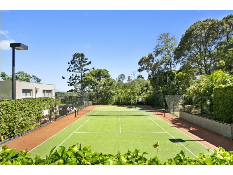 18/2 Noosa Drive, Noosa Heads QLD 4567