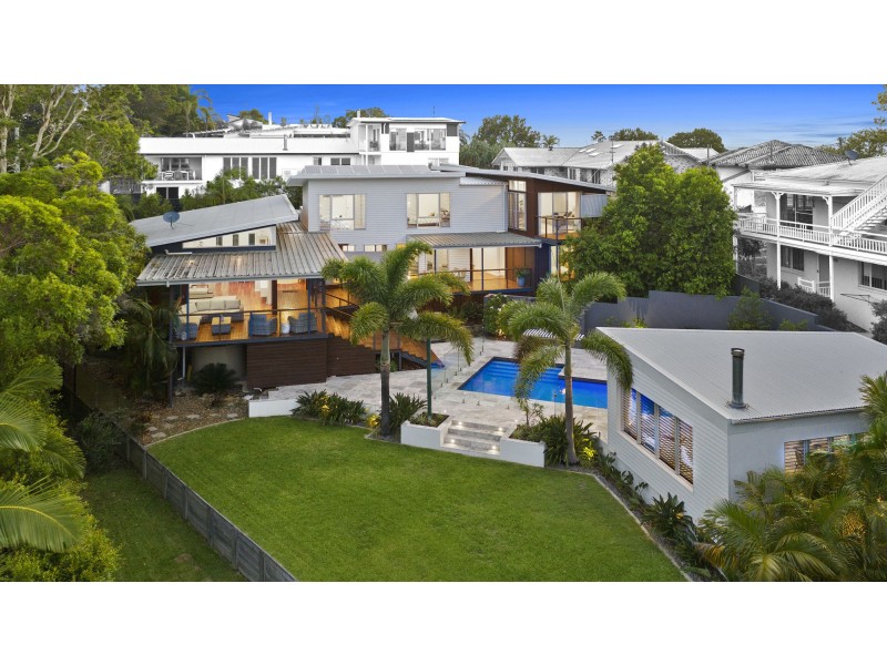38 Angler Street, Noosa Heads QLD 4567