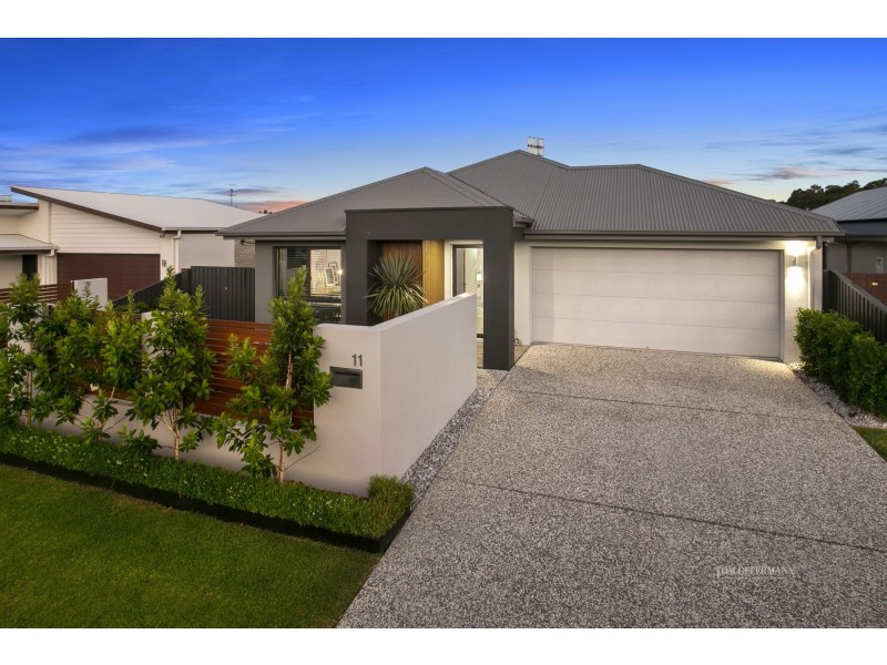 11 Newport Street, Peregian Beach QLD 4573