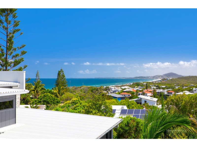 4 Woodlark Rise, Sunrise Beach QLD 4567