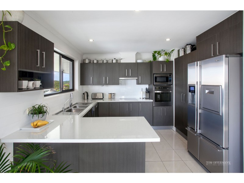 4 Woodlark Rise, Sunrise Beach QLD 4567